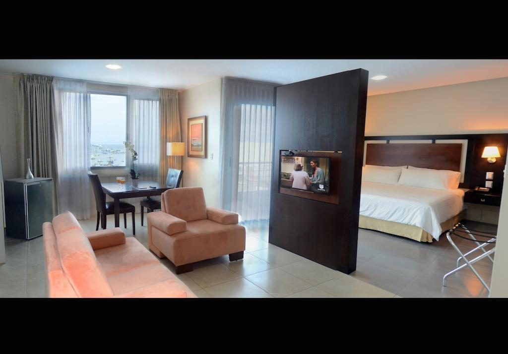 HOTEL PERLA SPONDYLUS EN MANTA